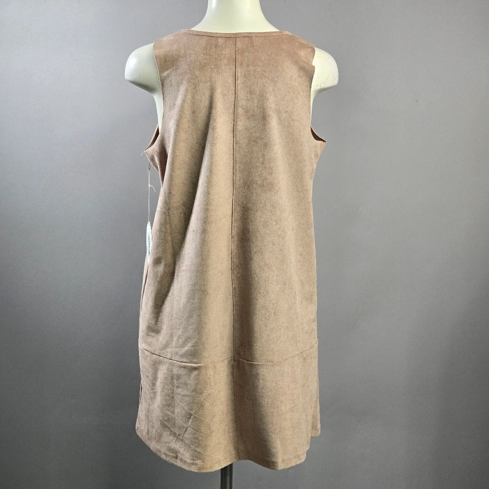 bishop + young Soft Beige Garment (Rack7) - Picture 6 of 9